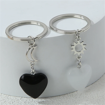 White and Black 10093